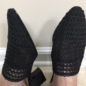Black lace low heels